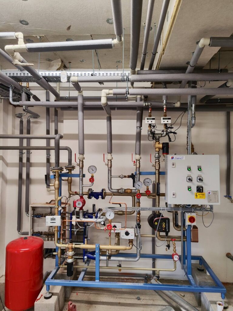 IMG-bf182794793e7e99b4d68cccb88bfba9-V